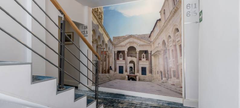 分馆大楼艺术酒店(Annex Building of Art Hotel)图片