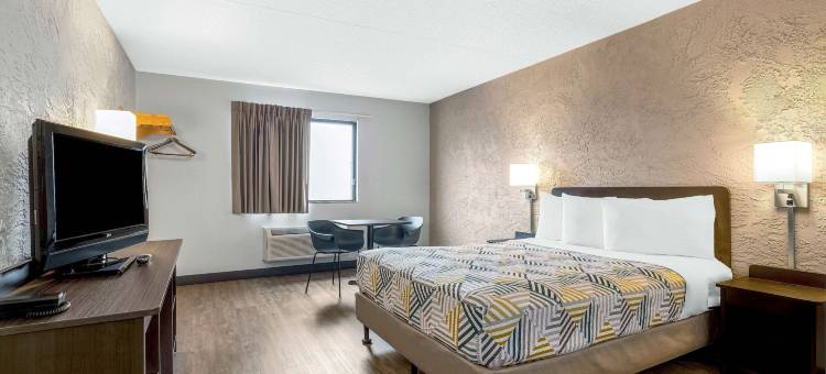 艾尔克格罗夫村6号汽车旅馆 - 奥黑尔(Motel 6 Elk Grove Village, IL - O'Hare)图片