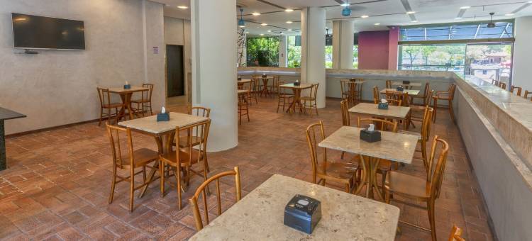 安德拉德韦拉布兰卡连锁酒店(Rede Andrade Vela Branca)图片