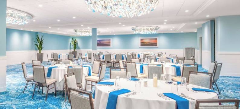 玛格丽塔维尔度假村科德角(Margaritaville Resort Cape Cod)图片