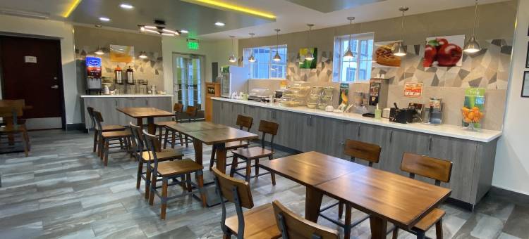 品质客房及套房(Quality Inn & Suites)图片