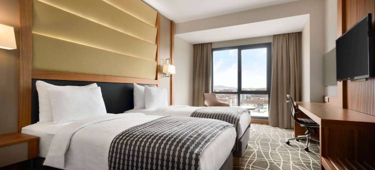 埃拉泽华美达酒店(Ramada by Wyndham Elazig)图片