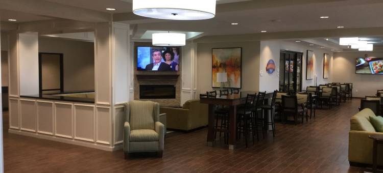 鲍威尔湖呗盟套房酒店(Baymont Inn & Suites by Wyndham Page Lake Powell)图片