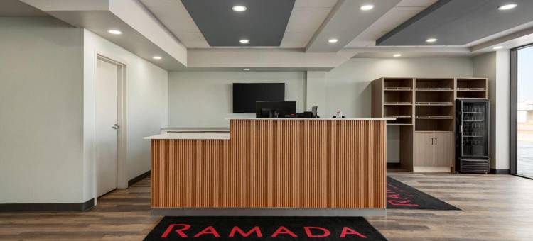 温德姆华美达西埃德蒙顿酒店及套房(Ramada by Wyndham West Edmonton Hotel & Suites)图片