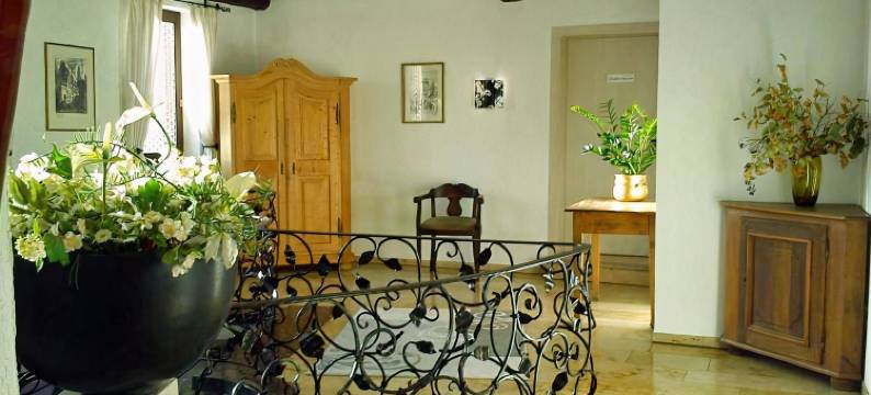 布鲁伯格堡酒店(Hotel Burg Breuberg)图片