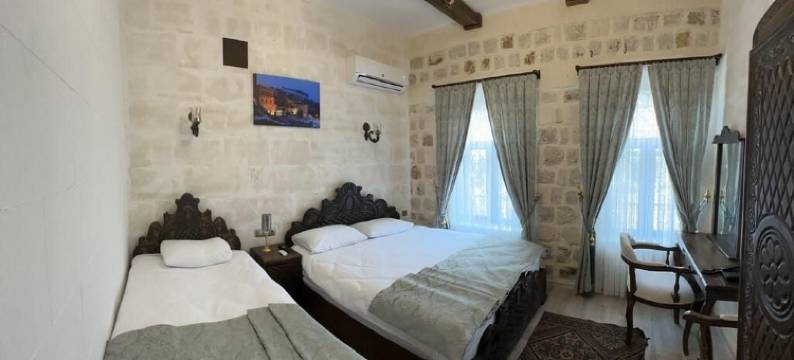 ARUR 康纳吉(Arur Konagi)图片