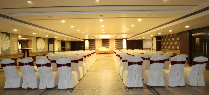 勒克瑙山峰克里克精选酒店(Pinnacle by Click Hotels, Lucknow)图片