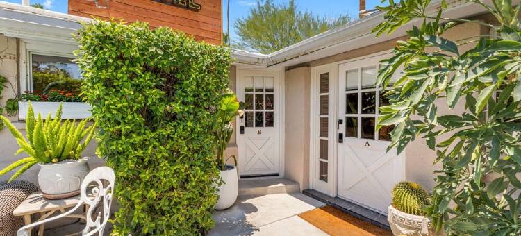 Center of it All!- Adobe Cottage Unit A图片