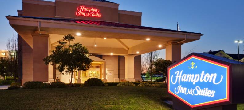 萨克拉门托机场纳托马斯欢朋套房酒店(Hampton Inn & Suites by Hilton Sacramento-Airport-Natomas)图片