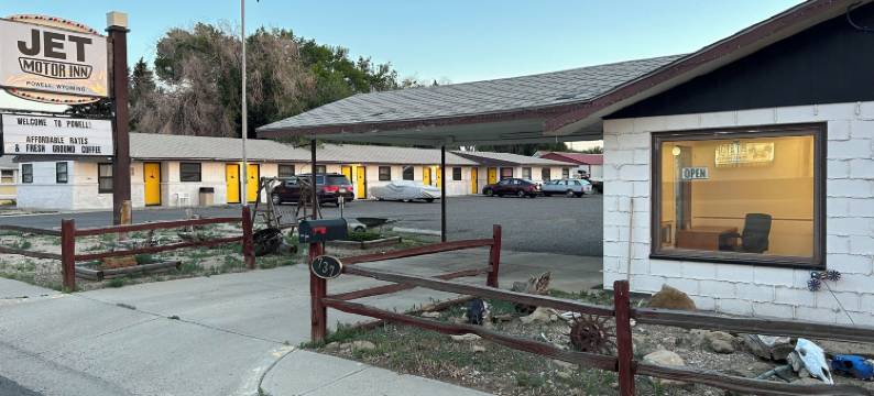 鲍威尔JET汽车旅馆(Powell JET Motor Inn)图片