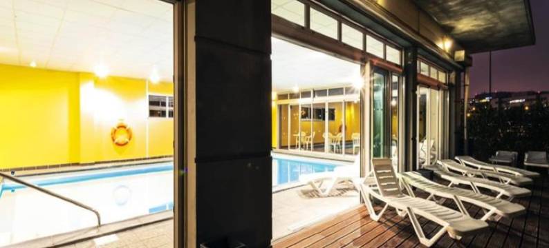 Apartment near Aeroscopia with Pool图片