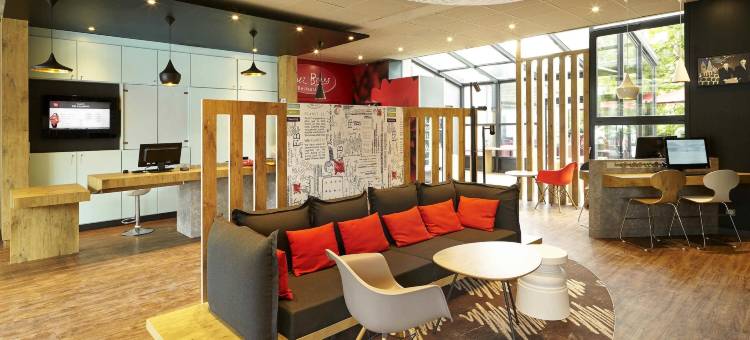 宜必思马恩河谷尚斯酒店(Ibis Marne-la-Vallée Champs)图片