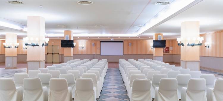 伊波罗之星波浪马拉加海滩酒店(Iberostar Waves Málaga Playa)图片