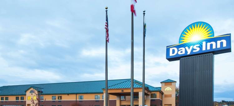 品质酒店布鲁尔顿 - 锡拉丘兹奥奈达湖地区(Quality Inn Brewerton - Syracuse Oneida Lake Area)图片