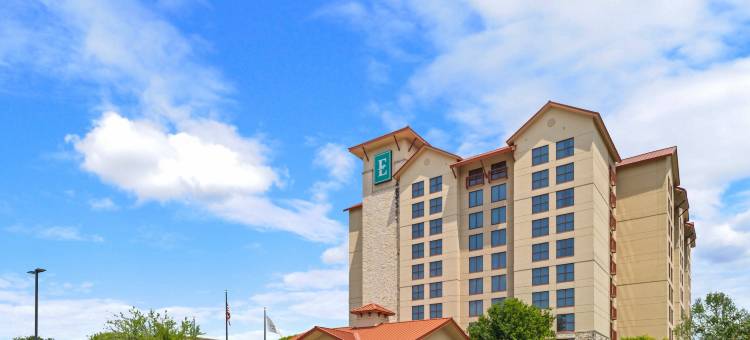 圣马科斯酒店及会议中心希尔顿安泊酒店(Embassy Suites by Hilton San Marcos Hotel Conference Center)图片