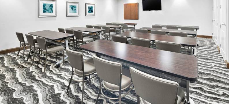 尔湾·约翰韦恩机场洲际长住套房酒店(Staybridge Suites IRVINE - JOHN WAYNE AIRPORT by IHG)图片