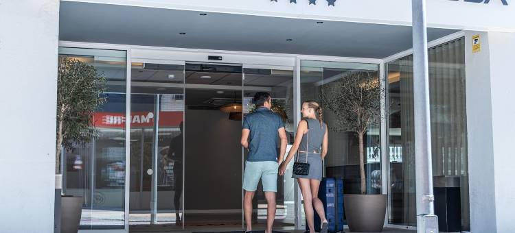 托萨镇唐胡安酒店(Hotel Don Juan Tossa)图片