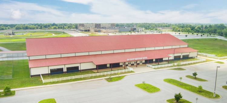 奥克格罗夫赛马游戏和酒店(Oak Grove Racing Gaming Hotel)图片