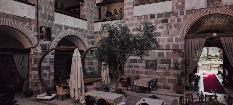 凯尔万萨雷古董酒店(Kervansaray Antique Hotel)图片