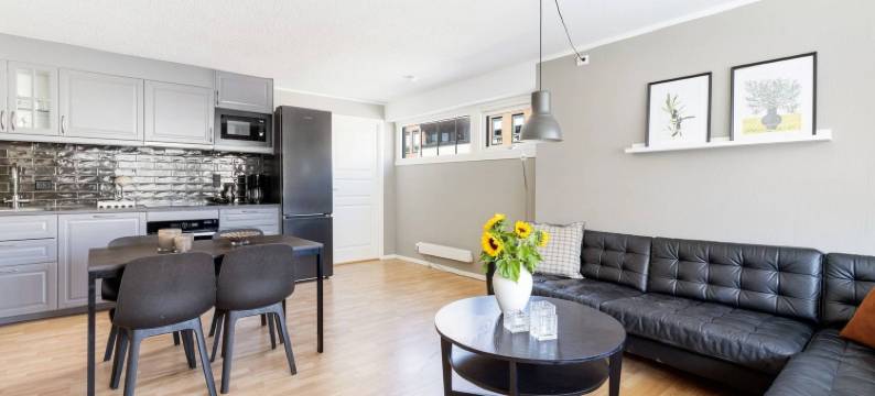 Centrally located in Kvadraturen with 3 large bedrooms with Parking space图片