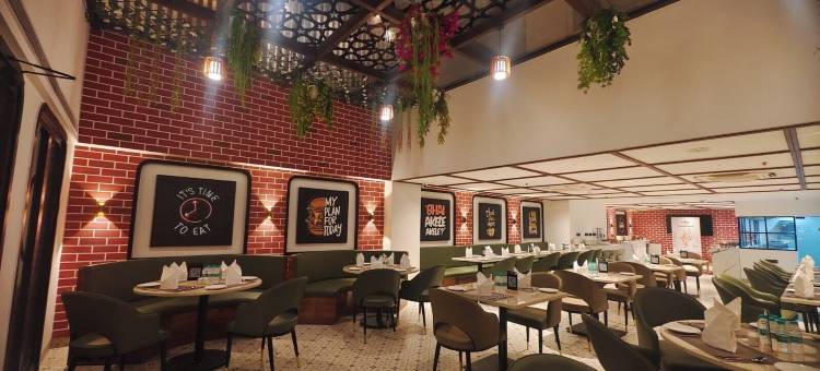 普莱德大诺伊达高级酒店(Pride Premier Greater Noida)图片