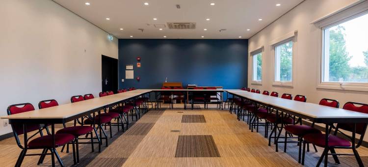 宜必思伊格雷日尼亚酒店(Ibis Igrejinha)图片