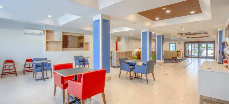 智选假日套房酒店海湾海岸(Holiday Inn Express & Suites GULF SHORES by IHG)图片