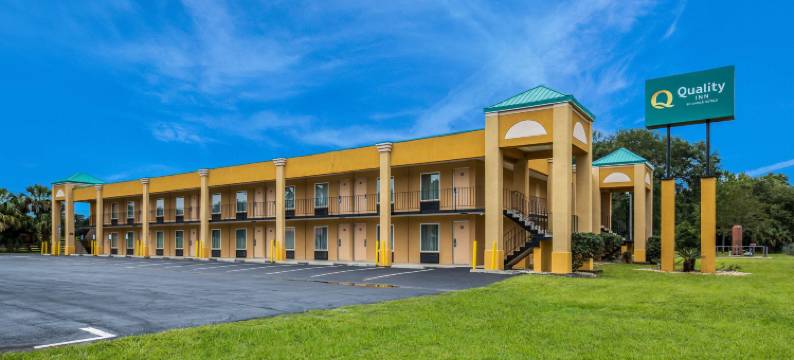 品质酒店白色泉水苏湾尼(Quality Inn White Springs Suwanee)图片