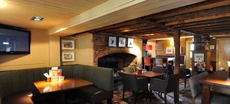 南安普敦西普瑞米尔酒店(Southampton West)图片