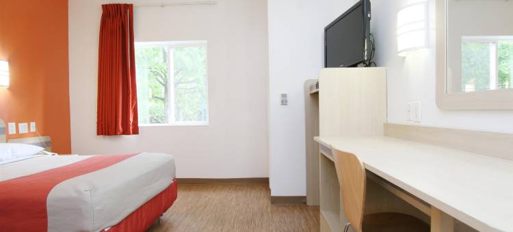 伯灵顿科尔切斯特6号汽车旅馆(Motel 6 Colchester, VT - Burlington)图片