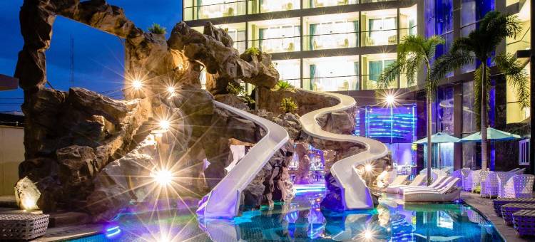 芭堤雅Azure酒店(Azure Hotel Pattaya)图片