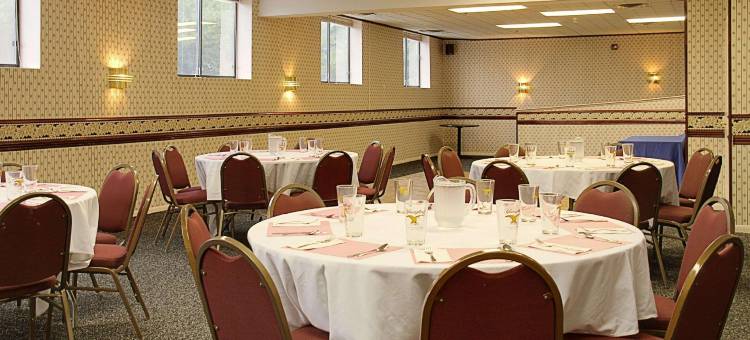 希尔斯堡戴斯酒店(Days Inn by Wyndham Hillsborough)图片