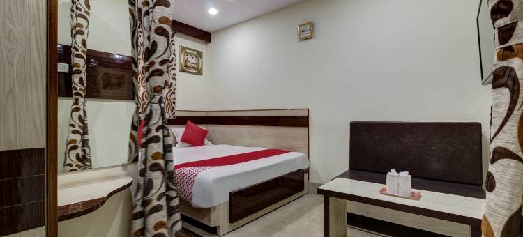 OYO 4283 萨特古鲁酒店(OYO 4283 Hotel Satguru)图片