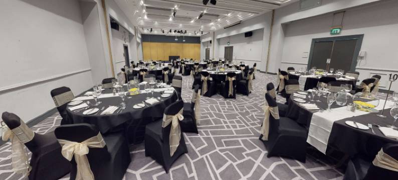 斯文顿乡村酒店(Village Hotel Swindon)图片