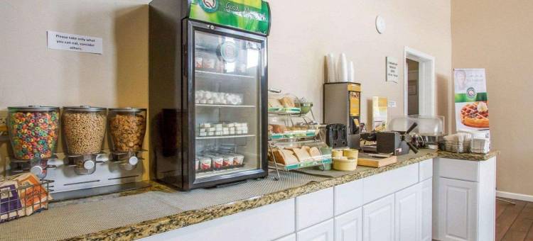 费拉格尔斯塔夫东I-40品质酒店(Quality Inn Flagstaff East I-40)图片