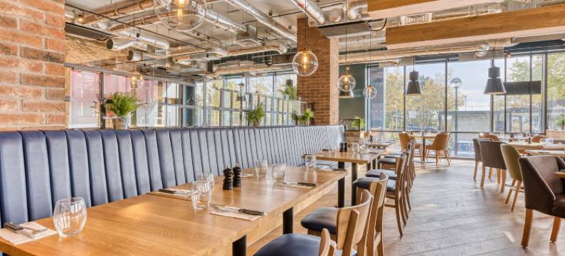 米尔顿凯因斯中心(Avebury Boulevard(Premier Inn Milton Keynes Central (Avebury Boulevard))图片