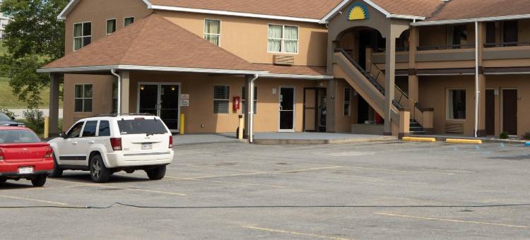 费尔蒙戴斯酒店(Days Inn by Wyndham Fairmont)图片