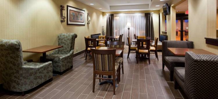 希尔顿欢朋酒店-锡达拉皮兹(Hampton Inn Cedar Rapids)图片