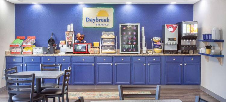 柯林顿 / 罗伦斯 26 号州际公路温德姆戴斯酒店(Days Inn by Wyndham Clinton / Laurens I-26)图片