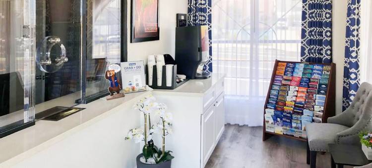 Travelodge by Wyndham Harbor City图片