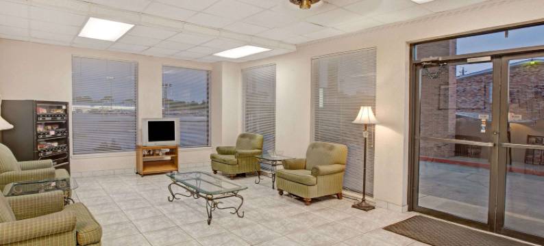 南休斯顿骑士酒店(Knights Inn South Houston)图片