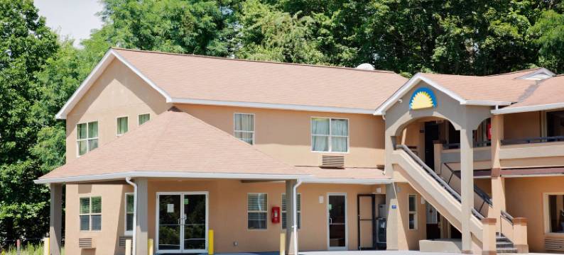 费尔蒙戴斯酒店(Days Inn by Wyndham Fairmont)图片