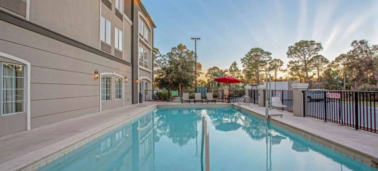 拉昆塔温德姆酒店套房PCB海滨棕榈(La Quinta by Wyndham PCB Coastal Palms)图片