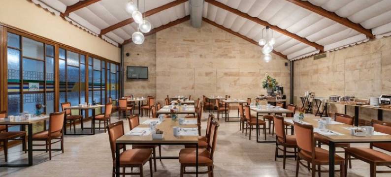 阿茨图尔广场酒店(Exe Astur Plaza)图片