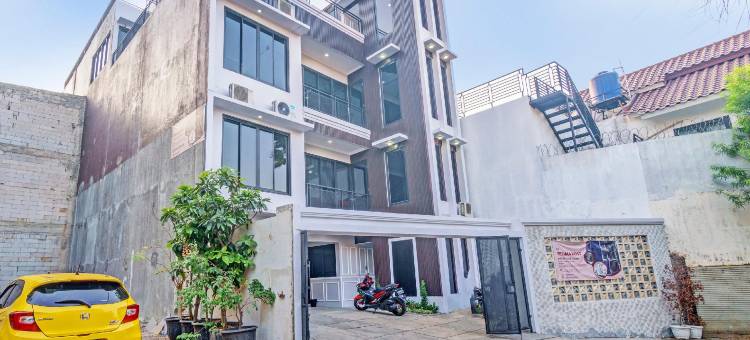 首都O 93068 D双子之家清真(D Twinz House Syariah Redpartner)图片