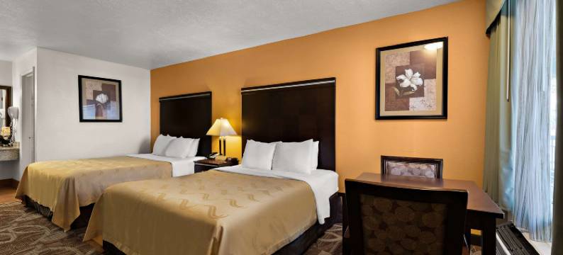 圣乔治南布拉夫品质酒店(Quality Inn Saint George South Bluff)图片