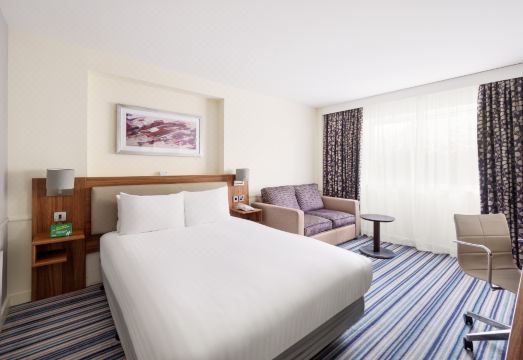 Holiday Inn LEEDS - GARFORTH by IHGHotel Overview