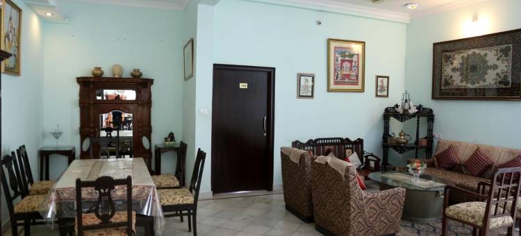 Hotel Karan Villas图片