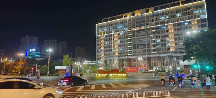 洪利房产查姐姐民宿(幸福大道分店)图片