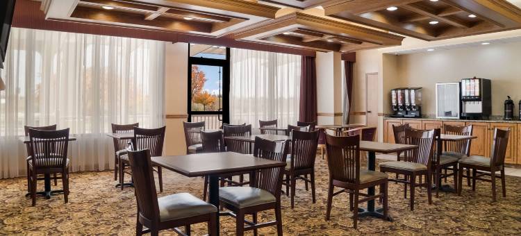 品质套房酒店(Quality Inn & Suites)图片